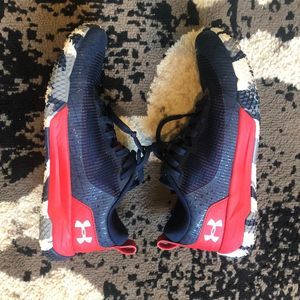 Under Armour Red White Blue Marble Trainer 5.5 Y